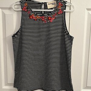 NWT Savanna Jane Striped Floral Embroidered Tank